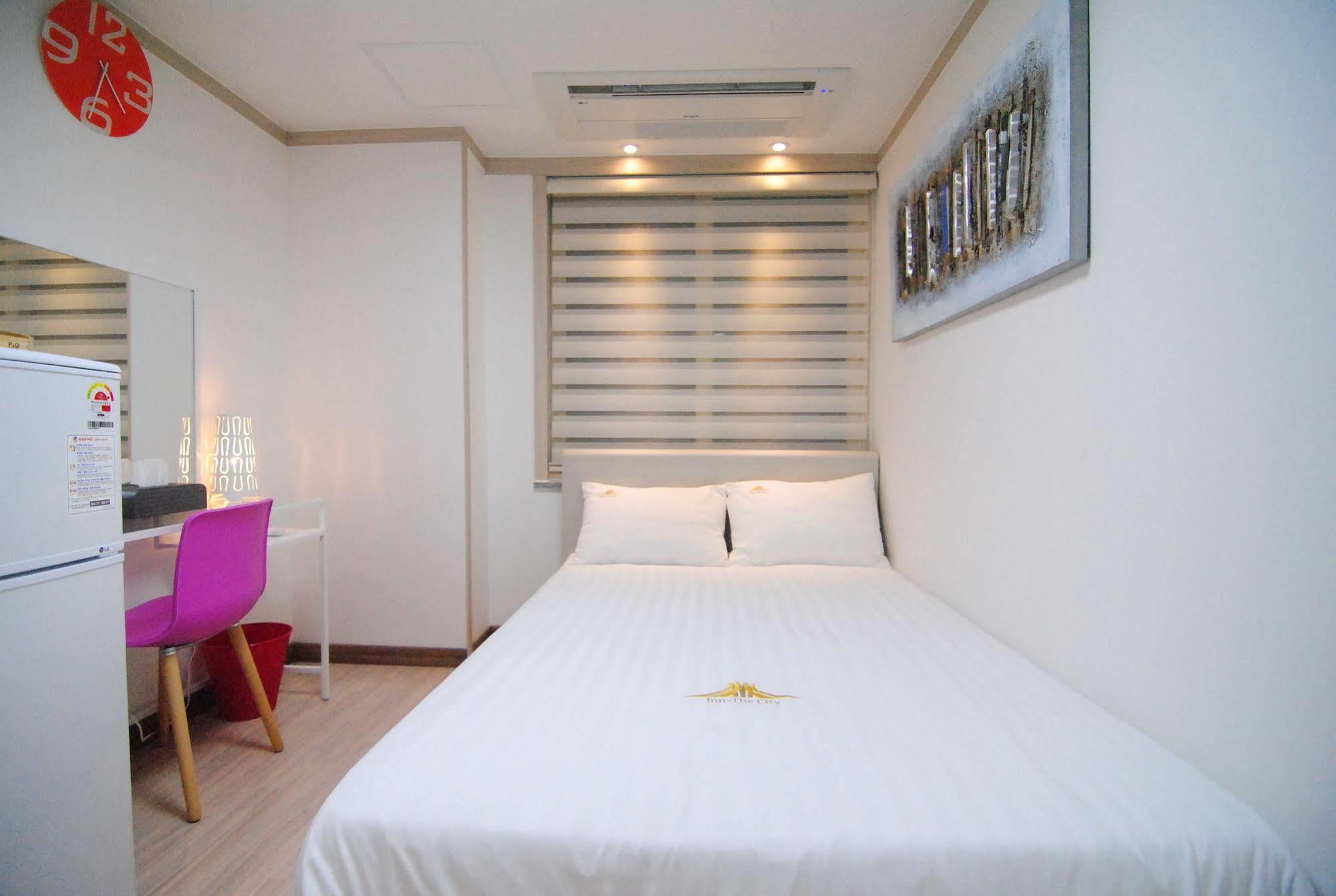 Hotel The Business 3*